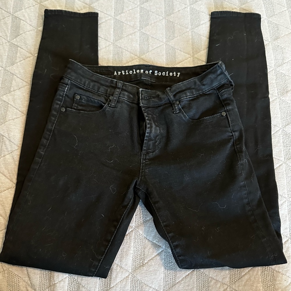 Black articles of society skinny jeans